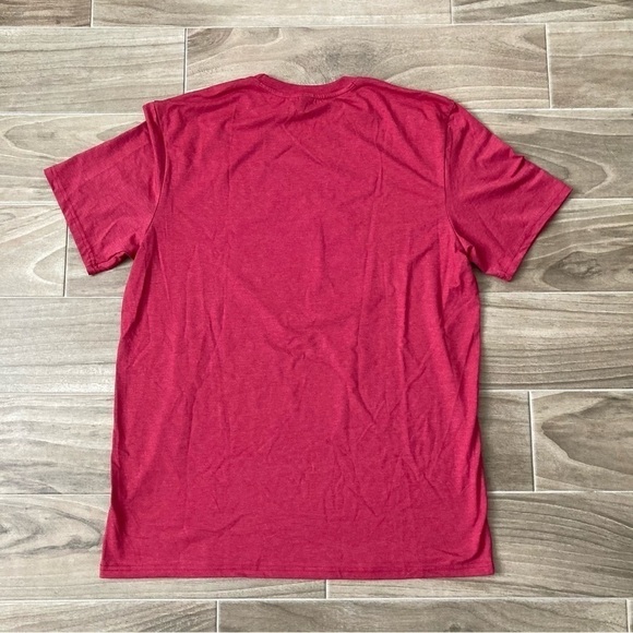 Flying Pig Graphic T-Shirt | Size XL - Picture 4 of 5